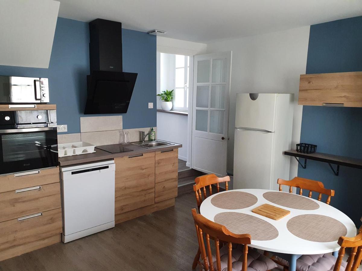 Le Gite Du Puits Aubert Breze Exterior foto